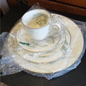 Courtyard Gold By Lenox 5 Piece Place Setting White Design On Ivory-Never Used